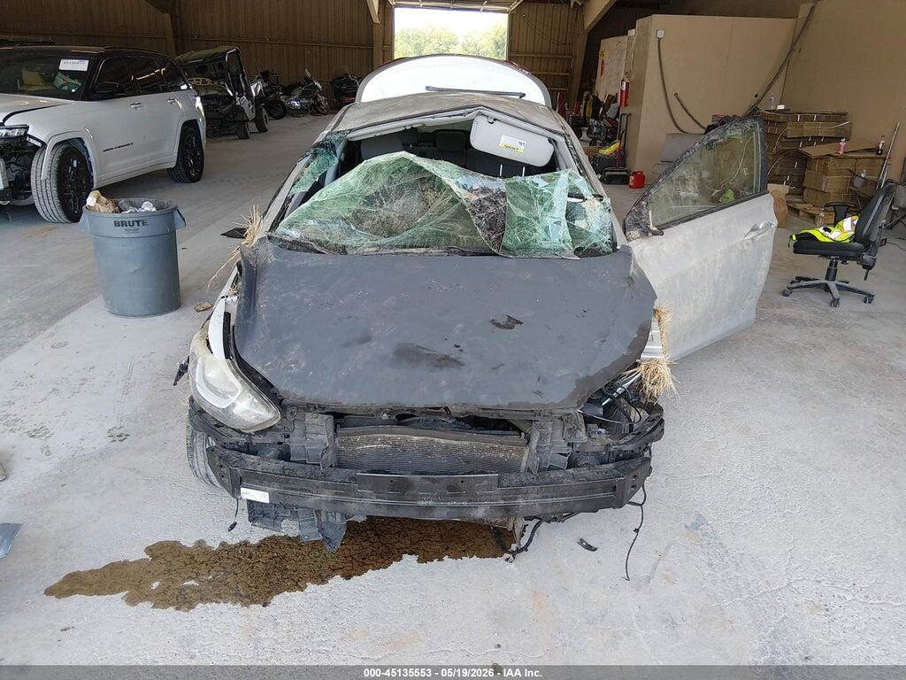 5NPDH4AE7GH781639 2016 HYUNDAI ELANTRA photo no. 6
