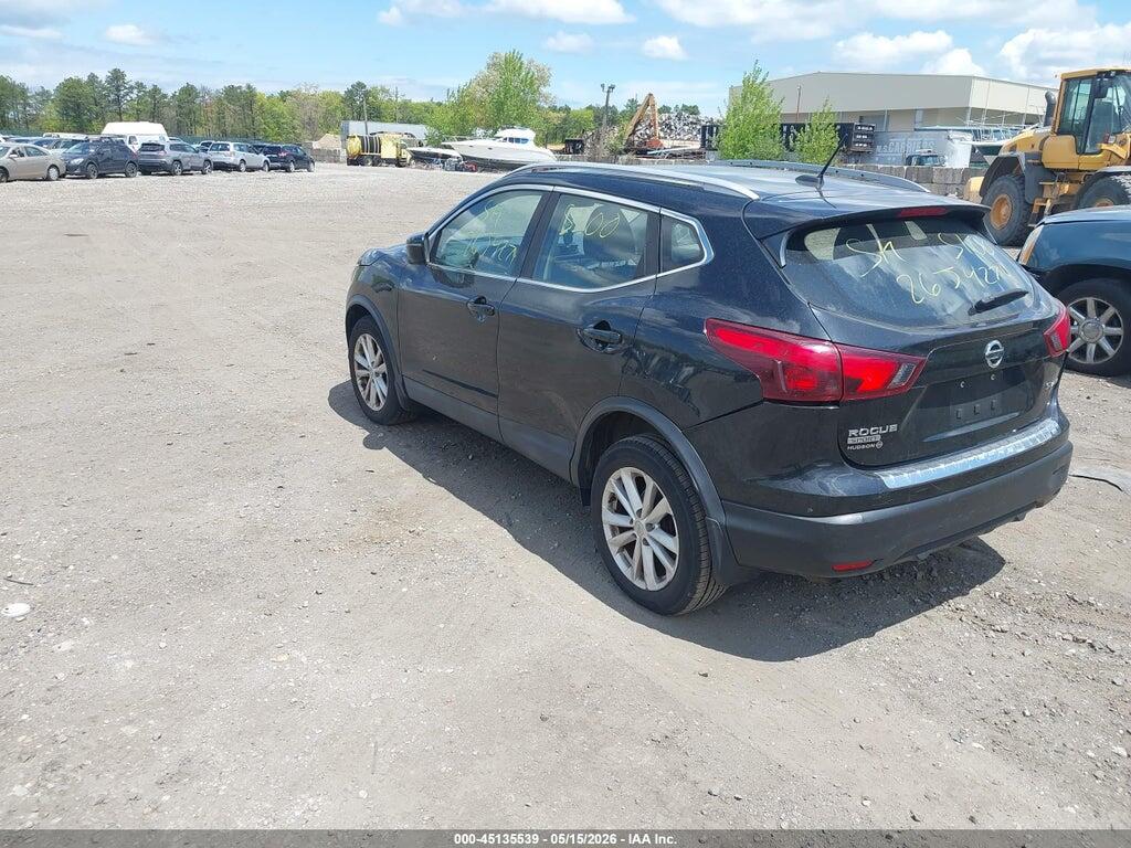 JN1BJ1CR5JW210651 2018 NISSAN ROGUE SPORT photo no. 4