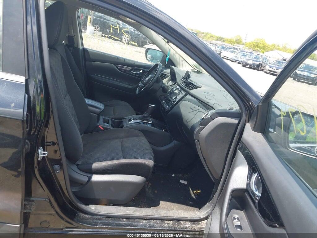 JN1BJ1CR5JW210651 2018 NISSAN ROGUE SPORT photo no. 5