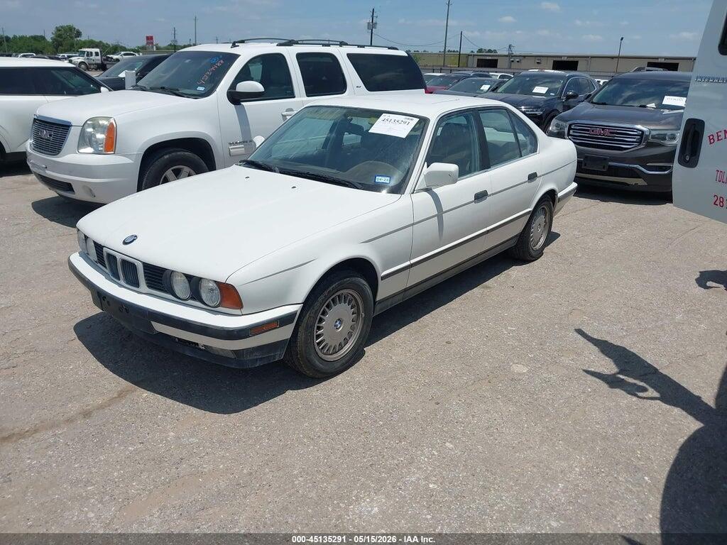 WBAHD5312NBF97611 1992 BMW 525 photo no. 2