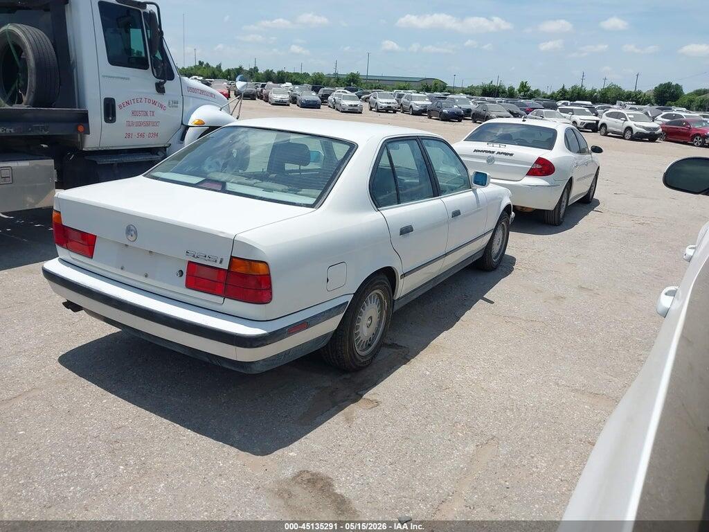 WBAHD5312NBF97611 1992 BMW 525 photo no. 4