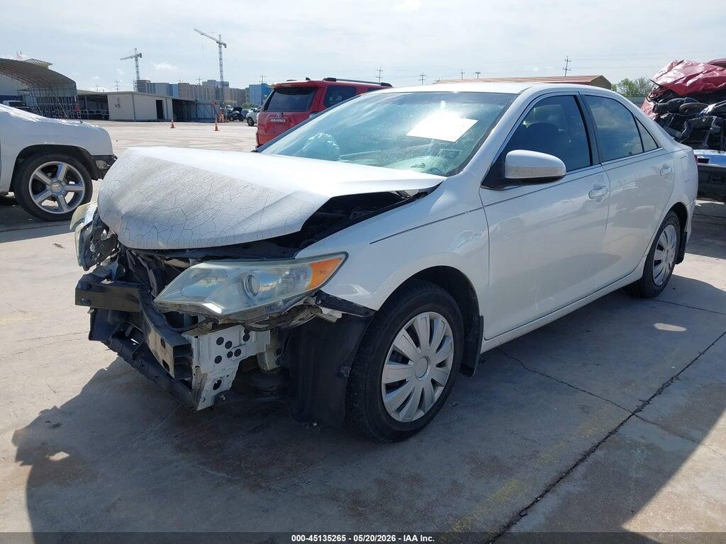 4T1BF1FK3CU506162 2012 TOYOTA CAMRY photo no. 2