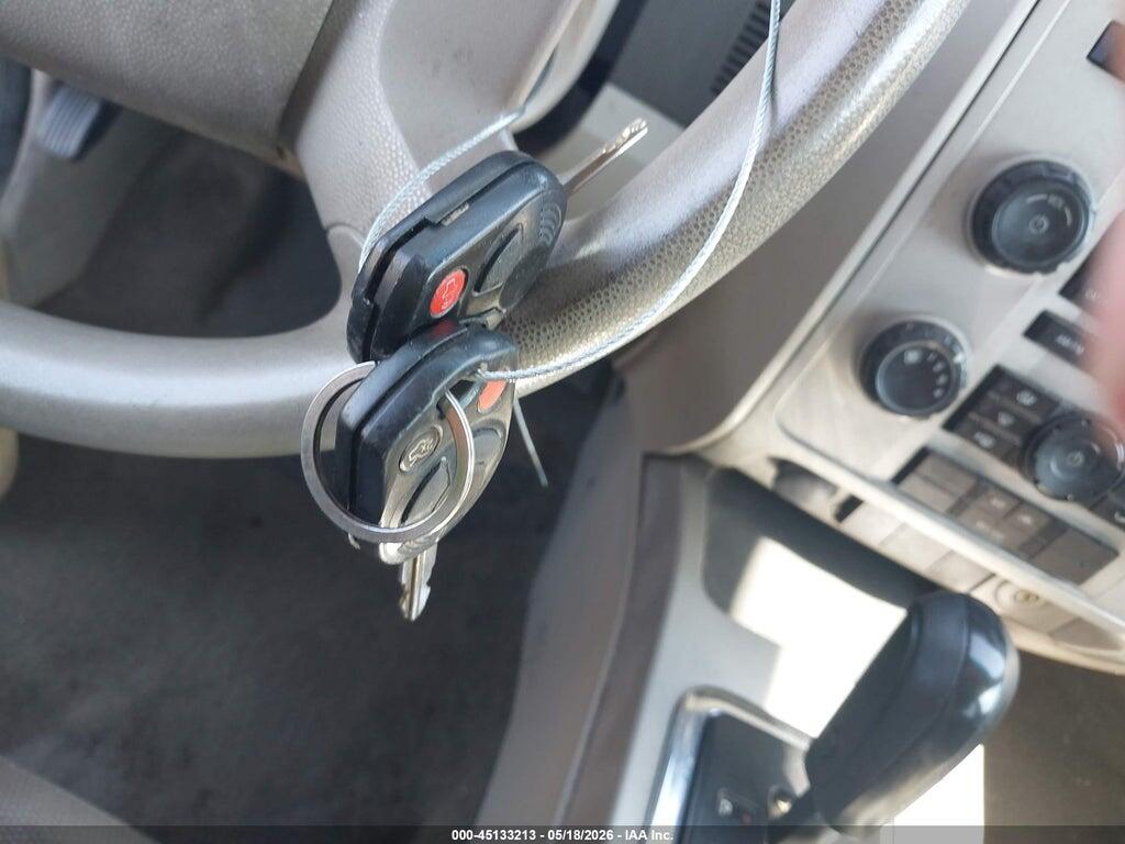 1FMCU03188KD76186 2008 FORD ESCAPE photo no. 11