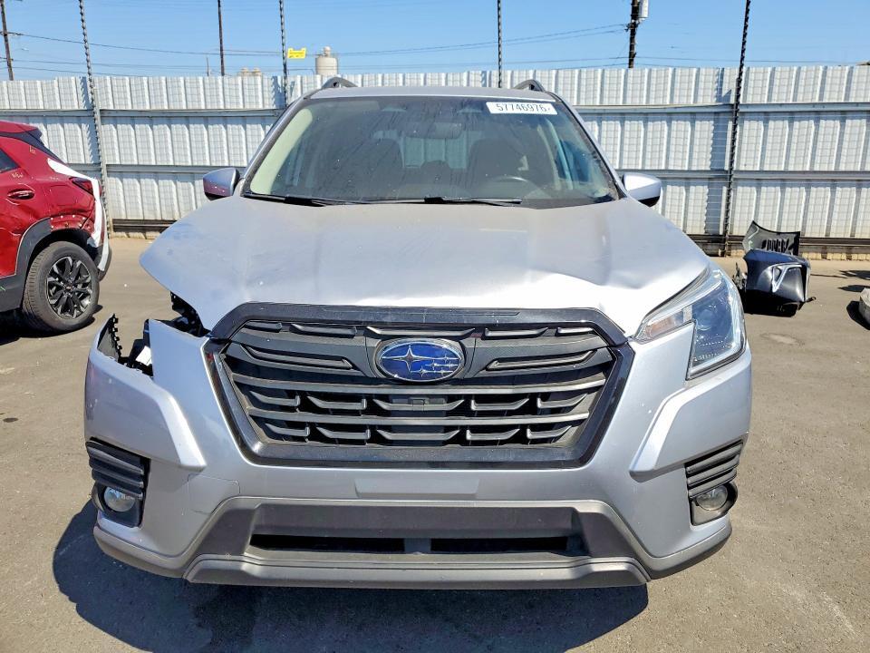 2023 SUBARU FORESTER PREMIUM — Фото 5 из 14