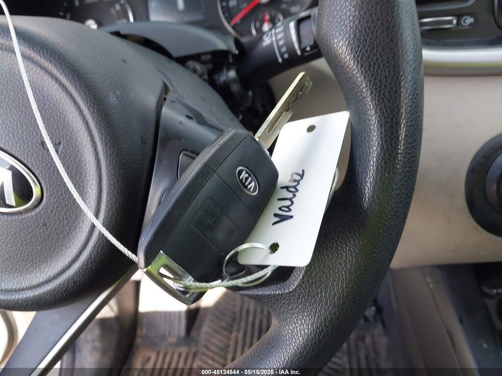 5XYPGDA39JG359093 2018 KIA SORENTO photo no. 11