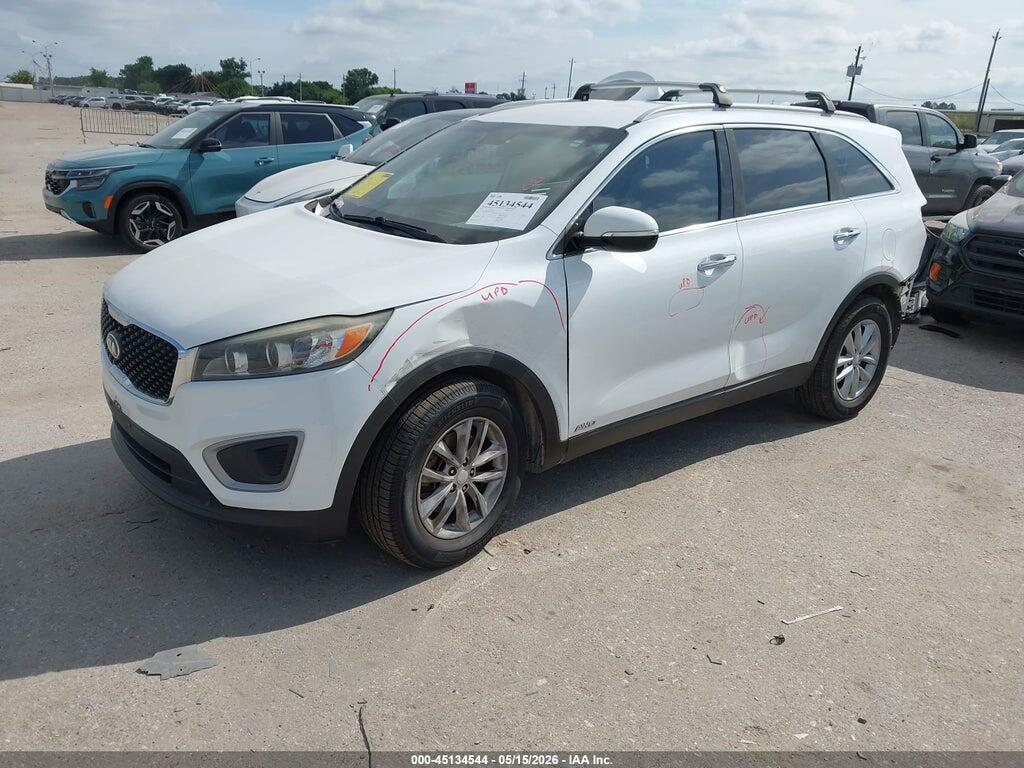 5XYPGDA39JG359093 2018 KIA SORENTO photo no. 2