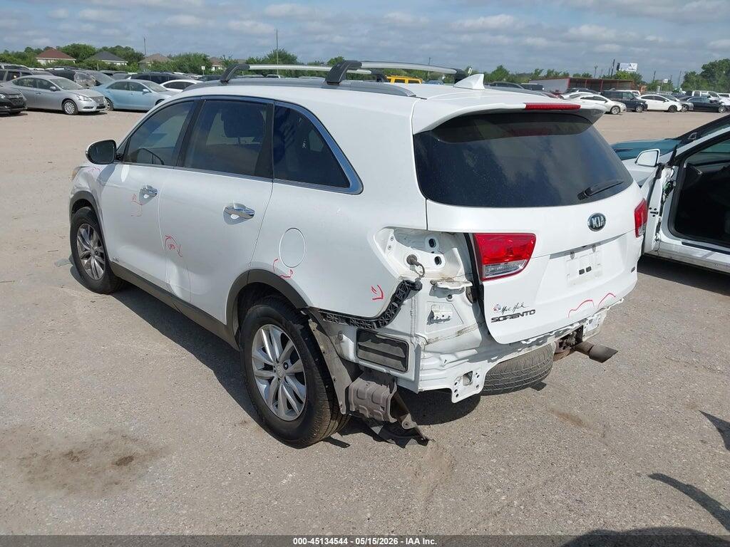 5XYPGDA39JG359093 2018 KIA SORENTO photo no. 3