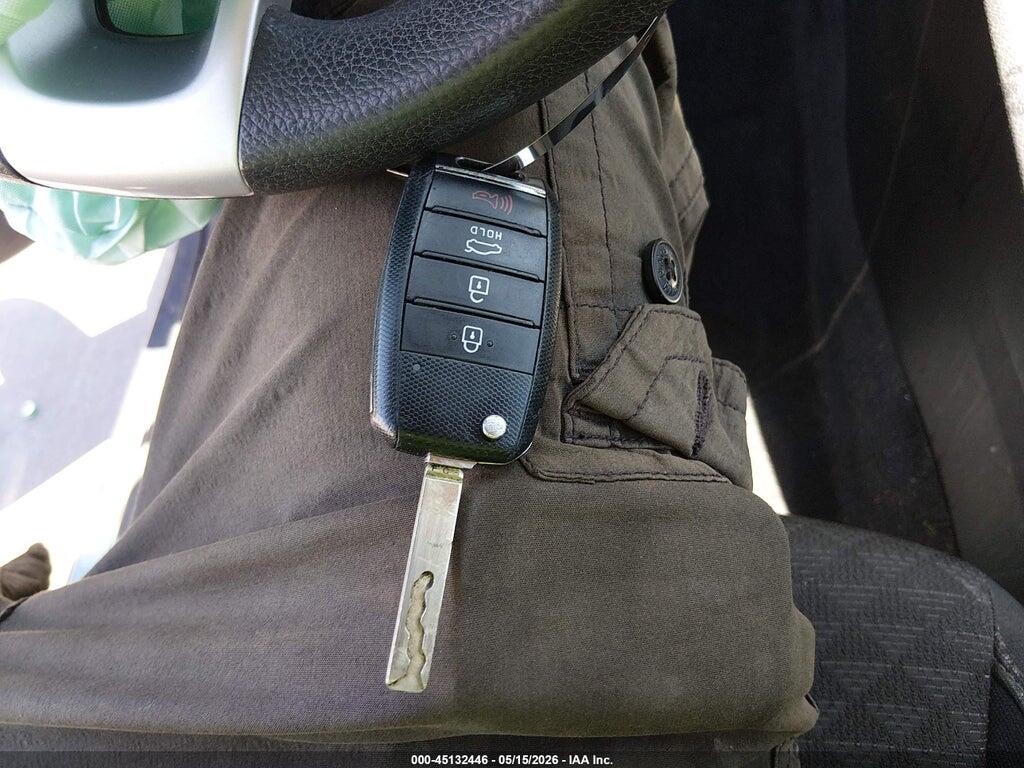 3KPA24AD8LE314840 2020 KIA RIO photo no. 11