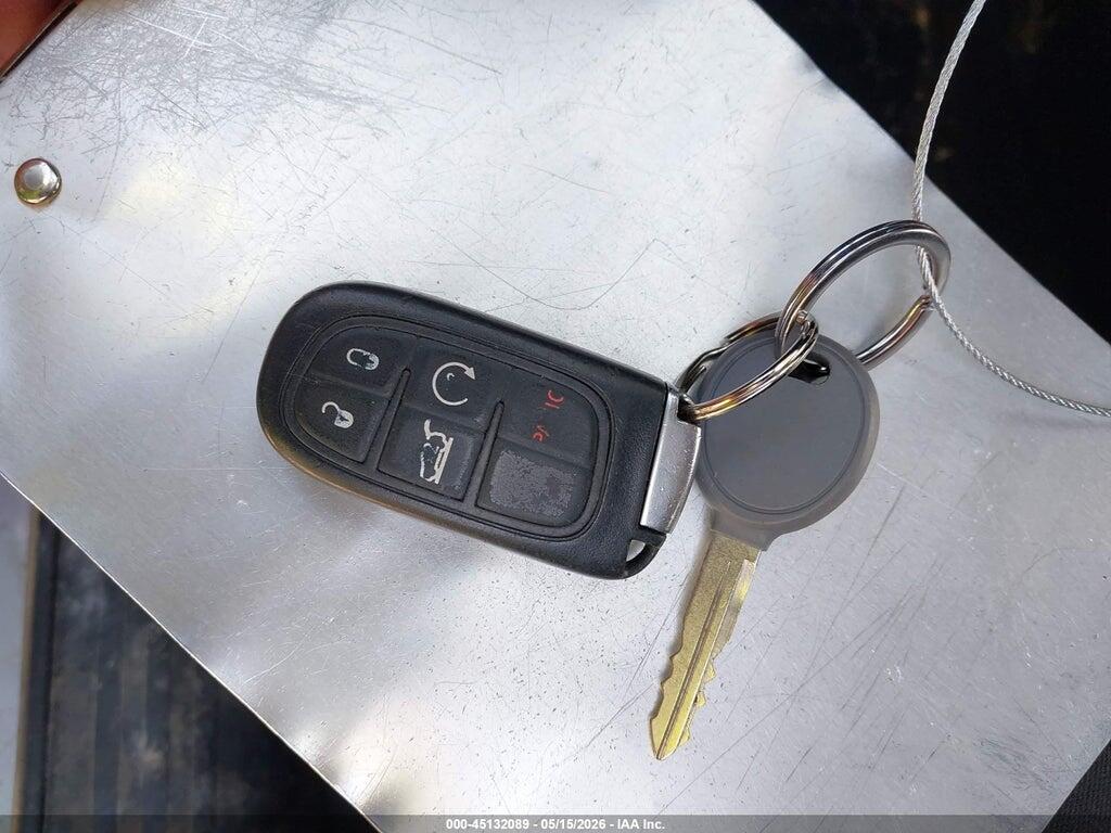 1C4PJMCS8FW708602 2015 JEEP CHEROKEE photo no. 11