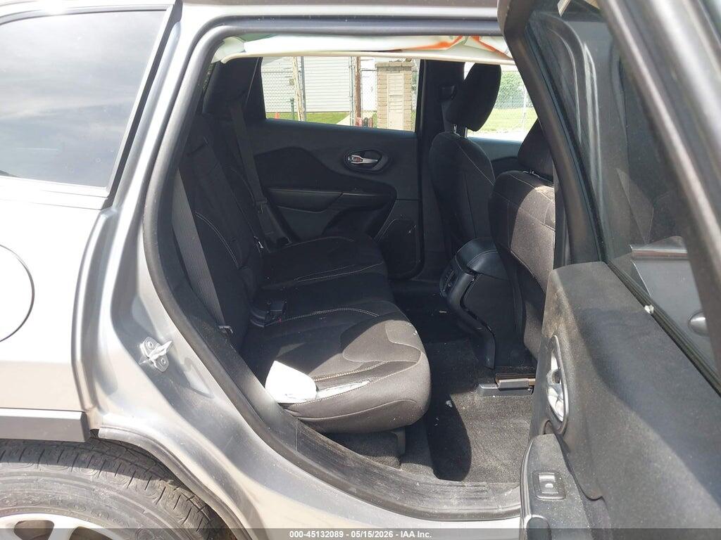 1C4PJMCS8FW708602 2015 JEEP CHEROKEE photo no. 8