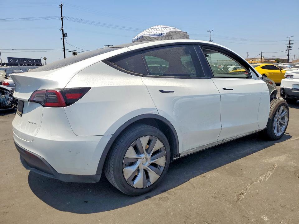 7SAYGDEE8PA066222 2023 TESLA MODEL Y photo no. 3