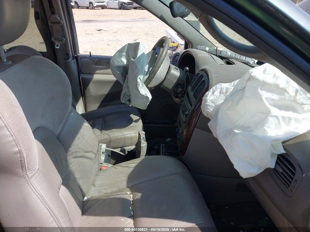 2C8GP64L13R116737 2003 CHRYSLER TOWN & COUNTRY photo no. 5