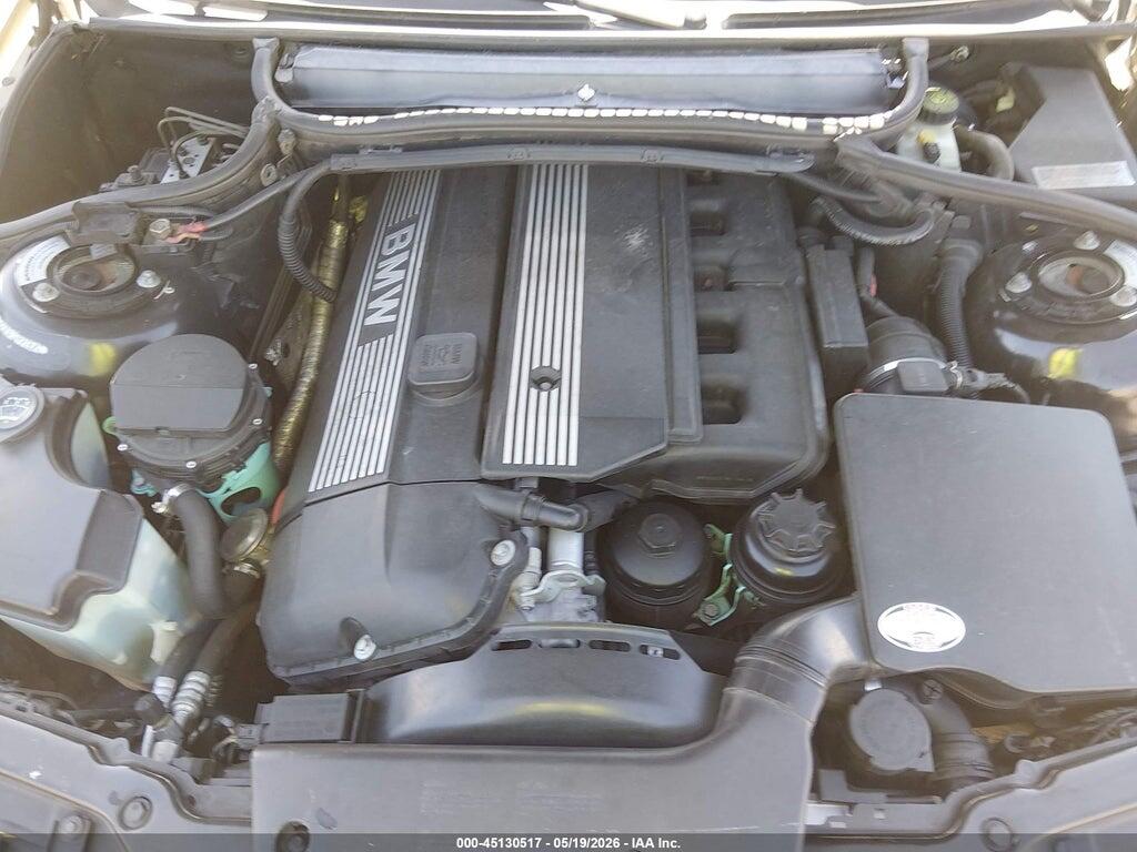 WBAEW534X3PG22472 2003 BMW 330 photo no. 10