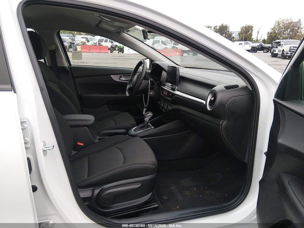3KPF24AD5PE609986 2023 KIA FORTE photo no. 5