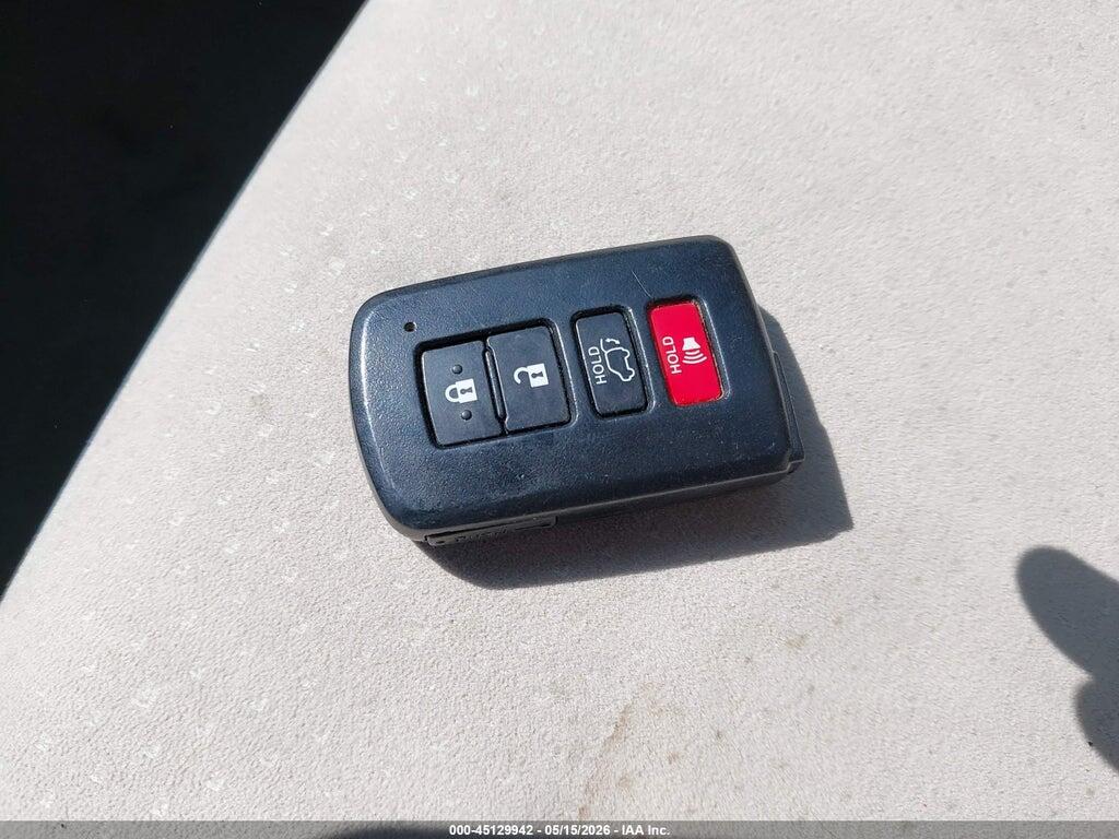 JTDKB20U453022865 2005 TOYOTA PRIUS photo no. 11