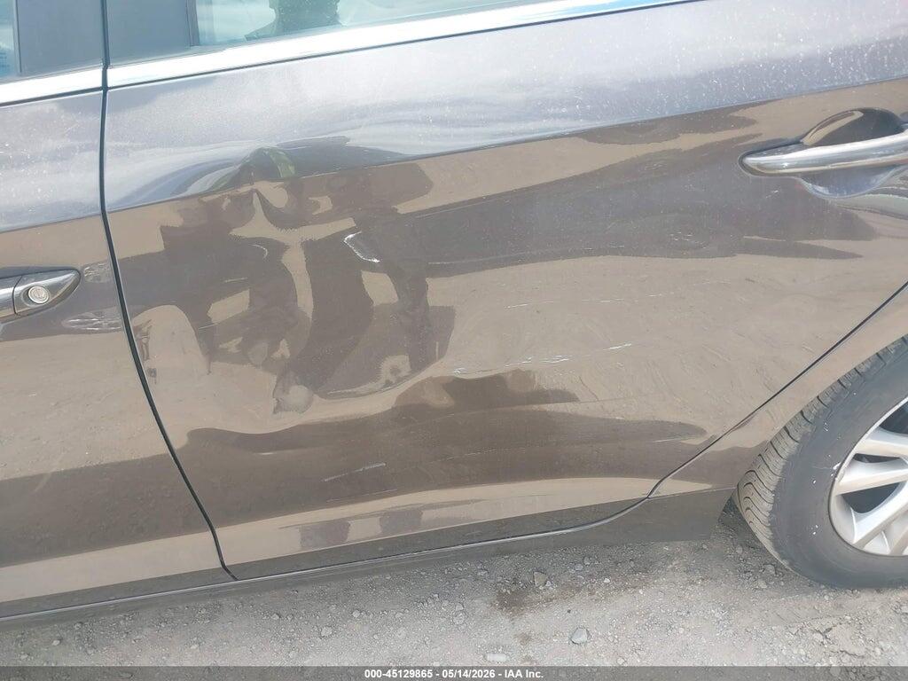 5NPE24AF7HH528899 2017 HYUNDAI SONATA photo no. 11