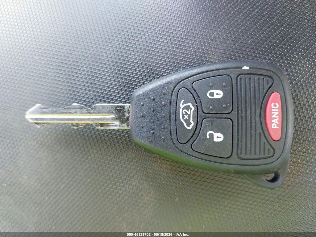 1C3CC4FB8AN100831 2010 CHRYSLER SEBRING photo no. 11