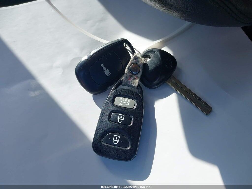 5NPEB4AC3DH655567 2013 HYUNDAI SONATA photo no. 11