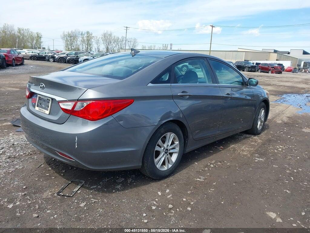 5NPEB4AC3DH655567 2013 HYUNDAI SONATA photo no. 4
