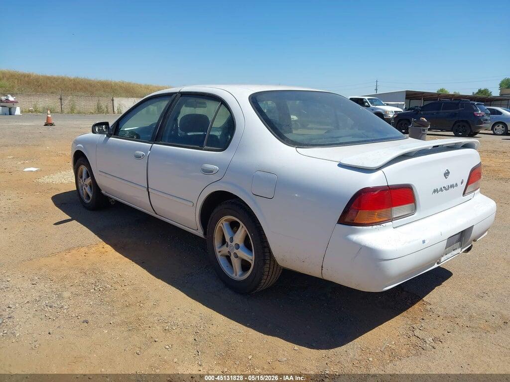 JN1CA21D3WT509940 1998 NISSAN MAXIMA photo no. 3