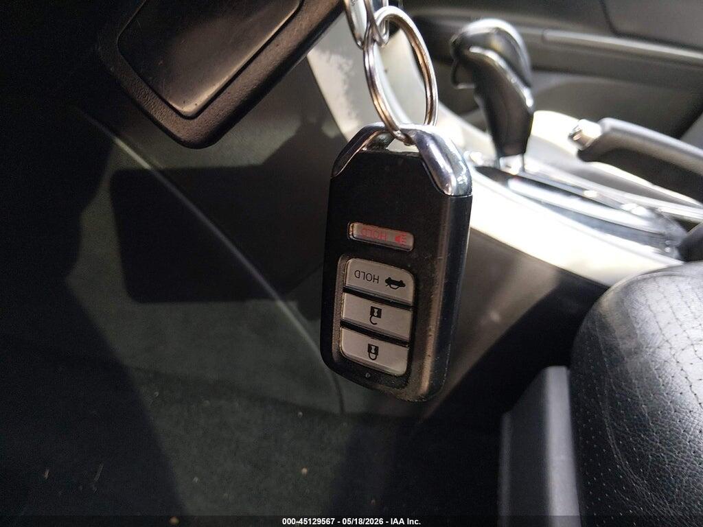 1HGCR2F86GA063301 2016 HONDA ACCORD photo no. 11