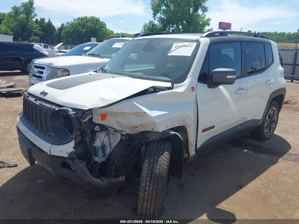 ZACCJBCT1GPD98853 2016 JEEP RENEGADE photo no. 2