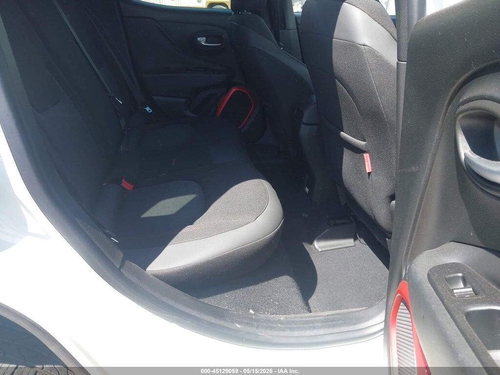 ZACCJBCT1GPD98853 2016 JEEP RENEGADE photo no. 8
