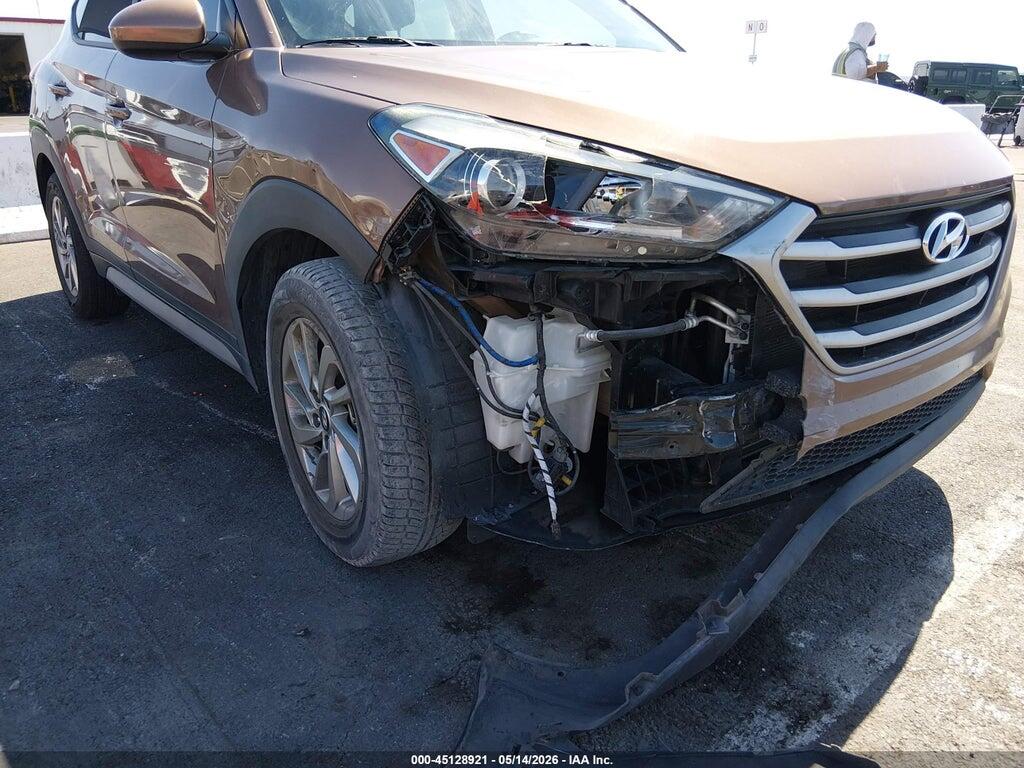 KM8J33A40HU487067 2017 HYUNDAI TUCSON photo no. 6