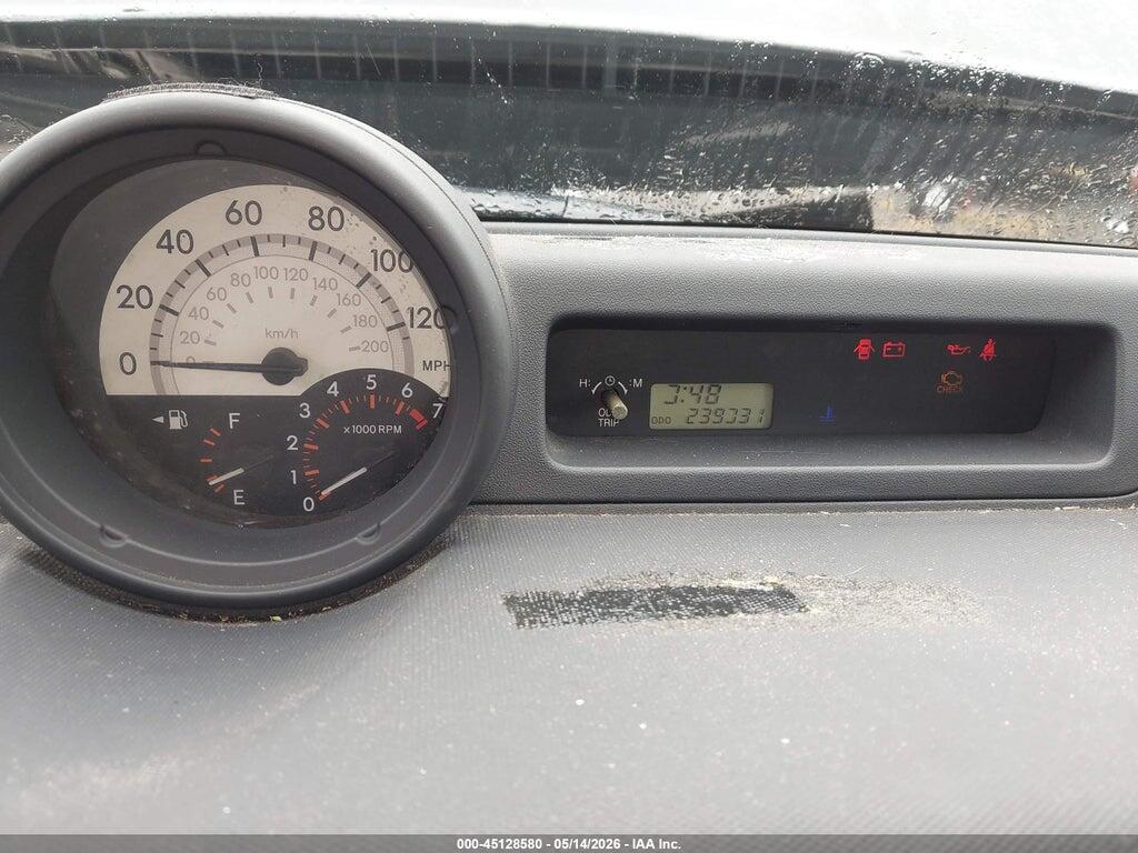 JTLKT334950199304 2005 SCION XB photo no. 7