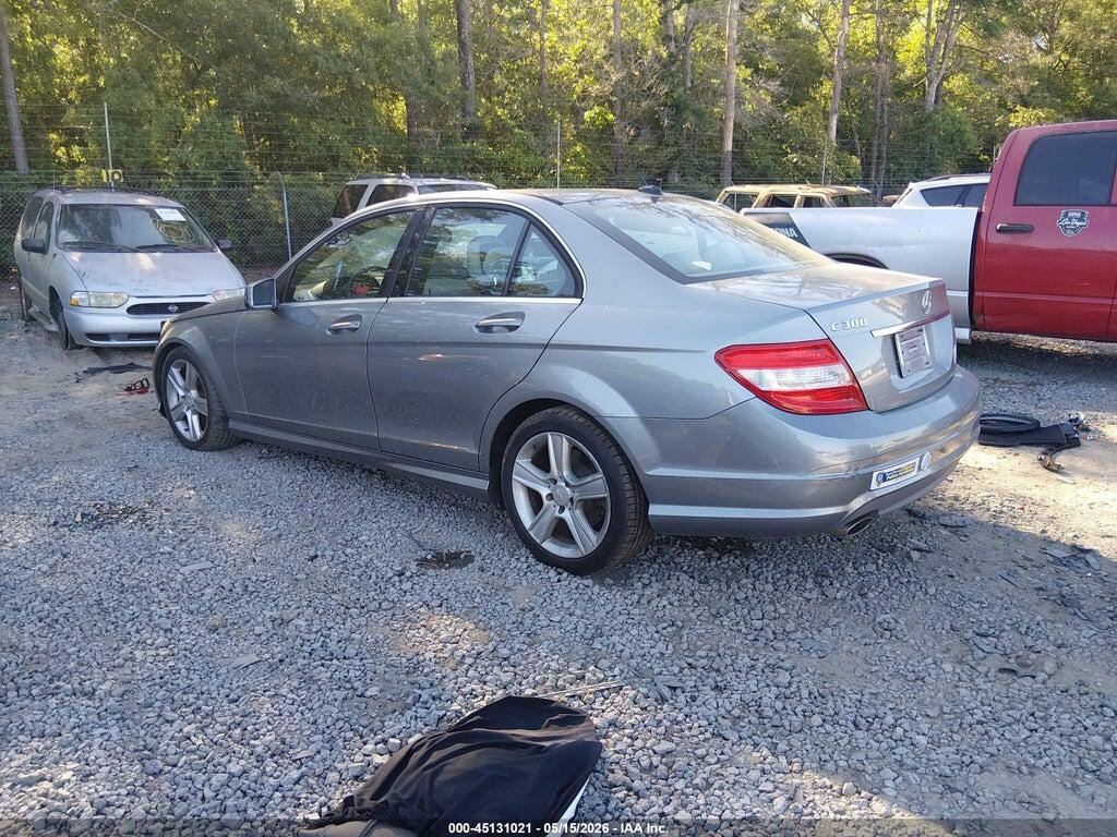 WDDGF5EB1AR106335 2010 MERCEDES-BENZ C 300 photo no. 3