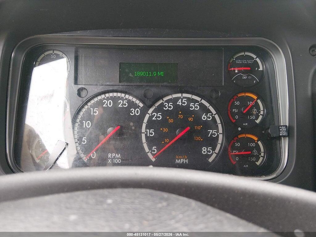 3ALACWFC3PDUM8741 2023 FREIGHTLINER M2 106 photo no. 6