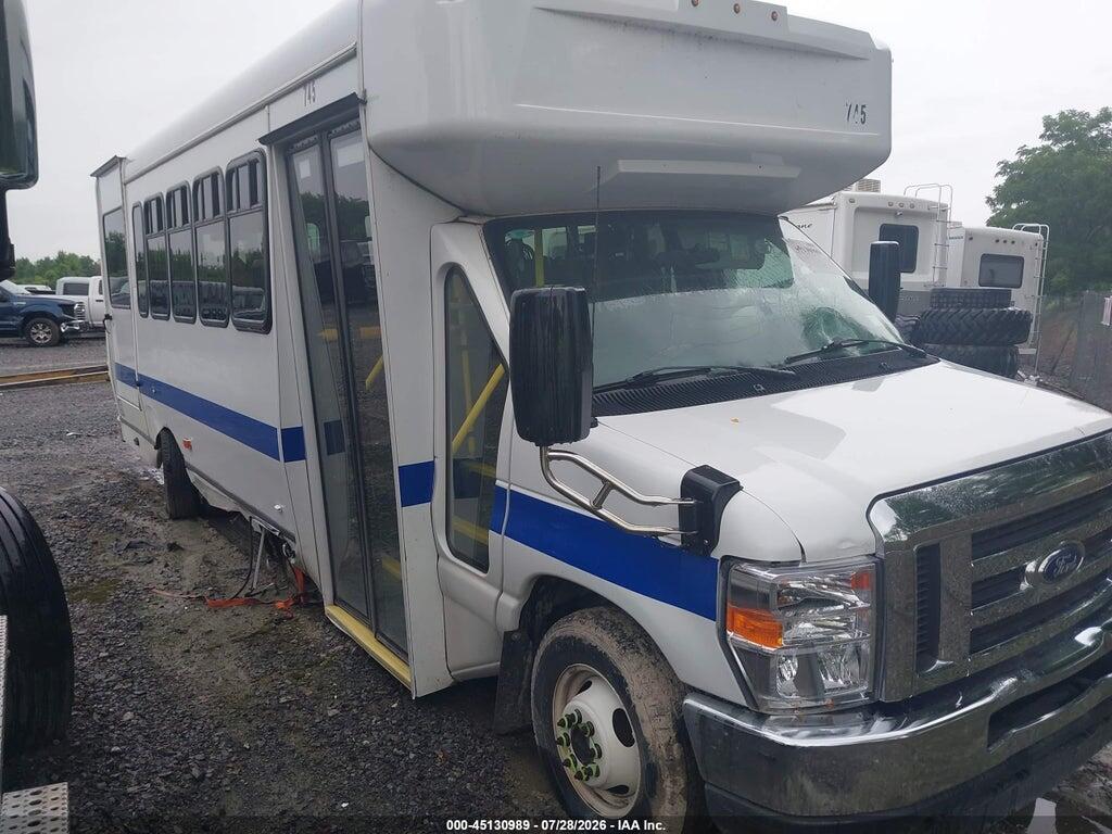 1FDFE4FN9SDD36064 2025 FORD E-450 CUTAWAY photo no. 1