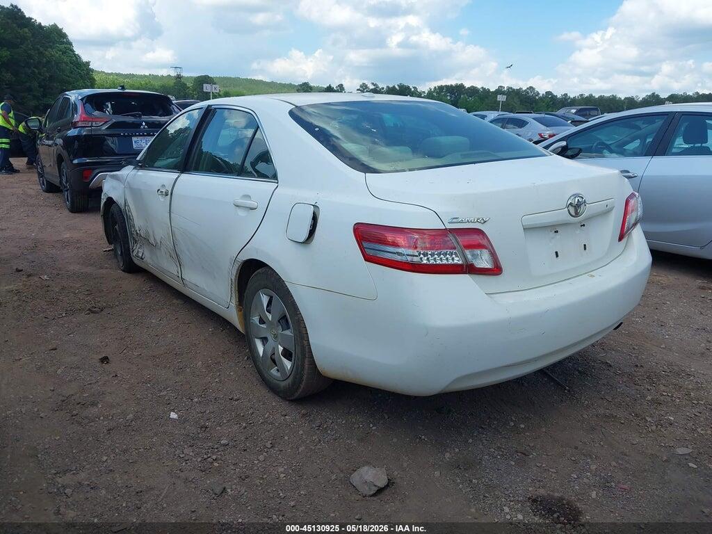 4T1BF3EK9BU753648 2011 TOYOTA CAMRY photo no. 3