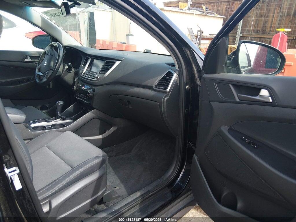 KM8J3CA2XJU651025 2018 HYUNDAI TUCSON photo no. 5