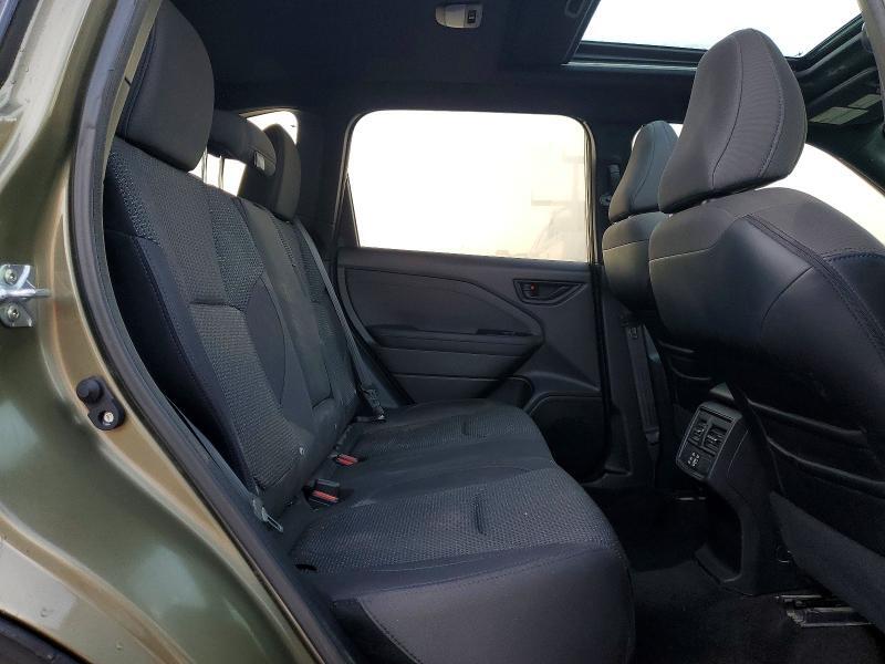 2026 SUBARU FORESTER PREMIUM — Фото 11 из 13
