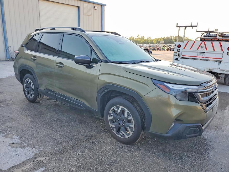 2026 SUBARU FORESTER PREMIUM — Фото 4 из 13