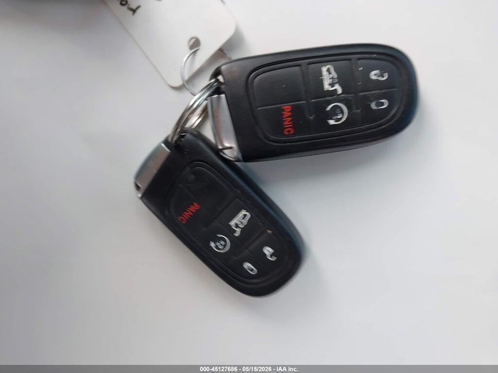 1C4PJLDB7JD568278 2018 JEEP CHEROKEE photo no. 11