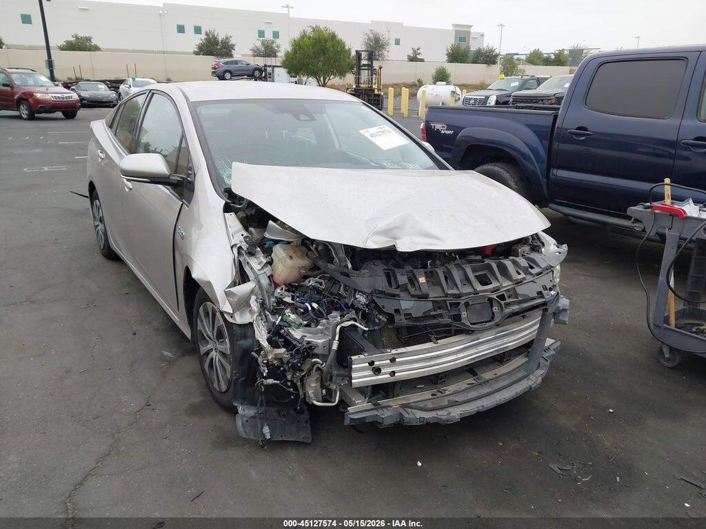 JTDKARFP9L3155230 2020 TOYOTA PRIUS PRIME photo no. 6