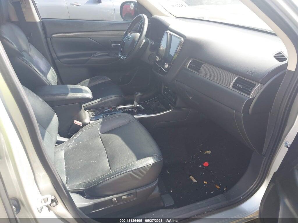 JA4AD3A34LZ020877 2020 MITSUBISHI OUTLANDER photo no. 5
