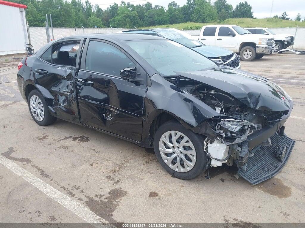 5YFBURHE8HP712307 2017 TOYOTA COROLLA photo no. 1