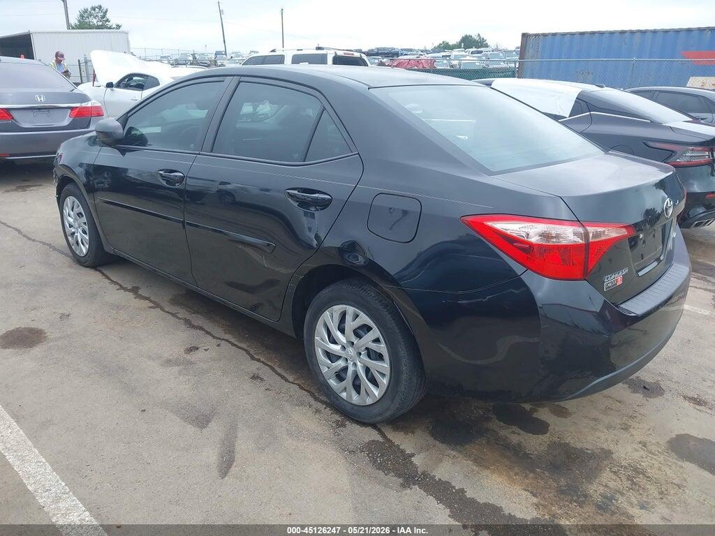 5YFBURHE8HP712307 2017 TOYOTA COROLLA photo no. 3