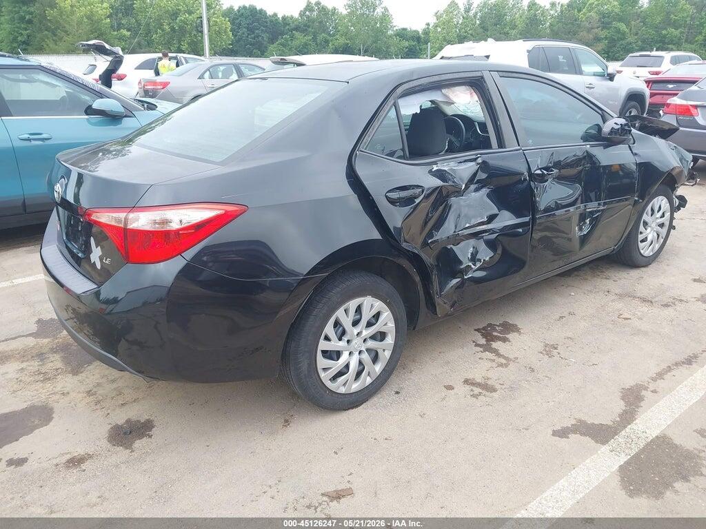5YFBURHE8HP712307 2017 TOYOTA COROLLA photo no. 4