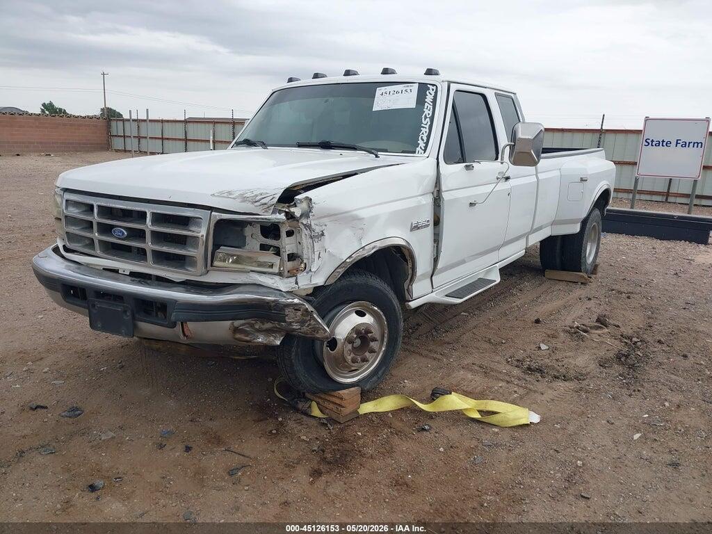 1FTJX35F3TEB19196 1996 FORD F350 photo no. 2