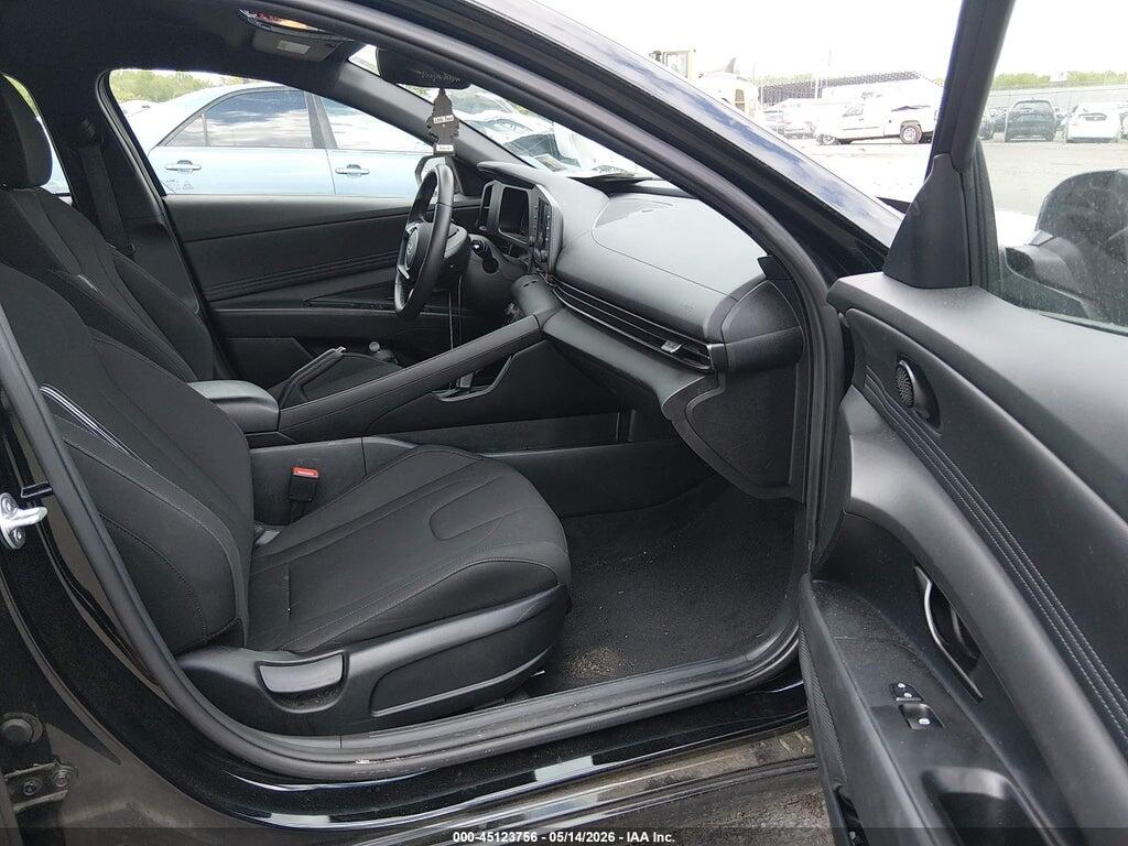 KMHLM4DG8SU887922 2025 HYUNDAI ELANTRA photo no. 5