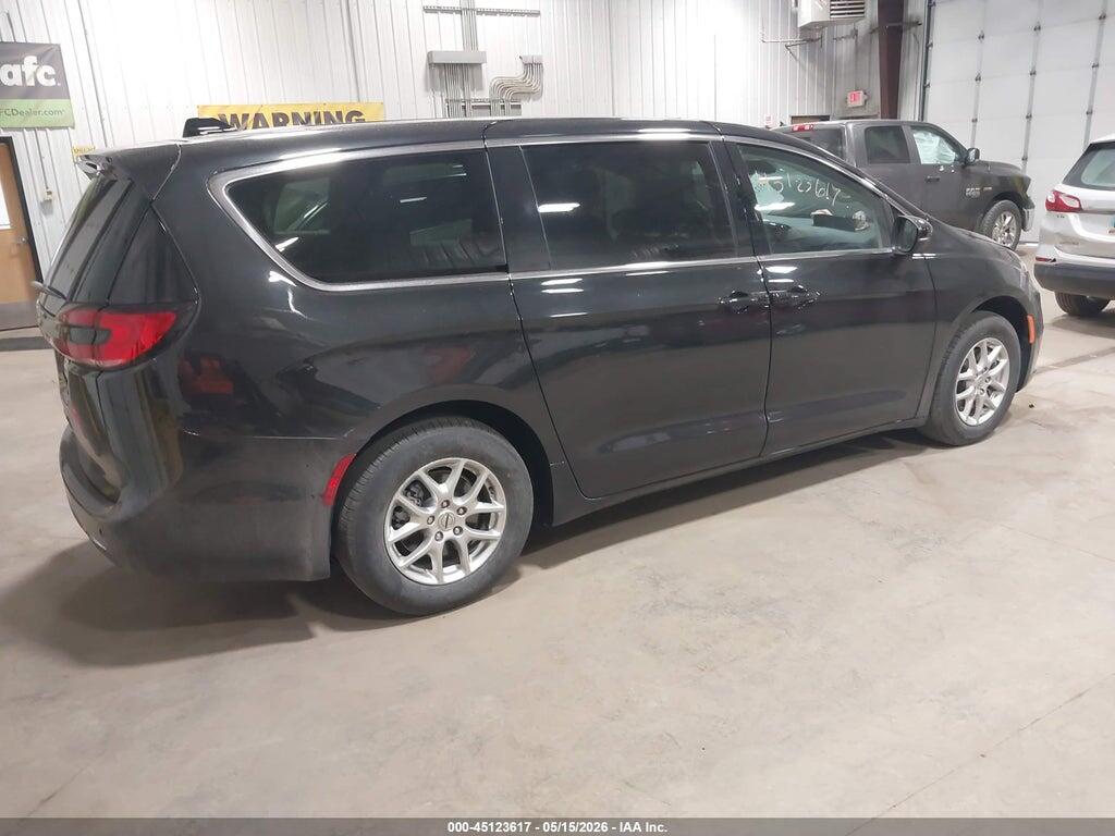 2C4RC1BG4PR596793 2023 CHRYSLER PACIFICA photo no. 4