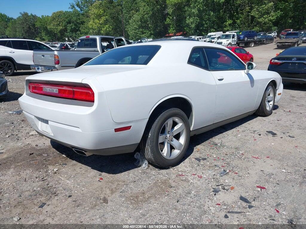 2C3CDYAG4EH136635 2014 DODGE CHALLENGER photo no. 4