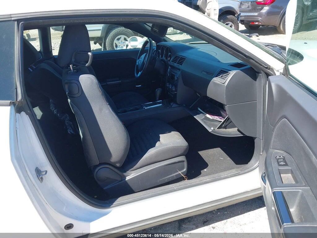 2C3CDYAG4EH136635 2014 DODGE CHALLENGER photo no. 5