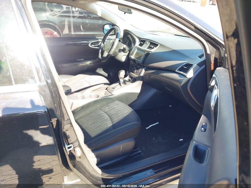 3N1AB7AP8KY303655 2019 NISSAN SENTRA photo no. 5