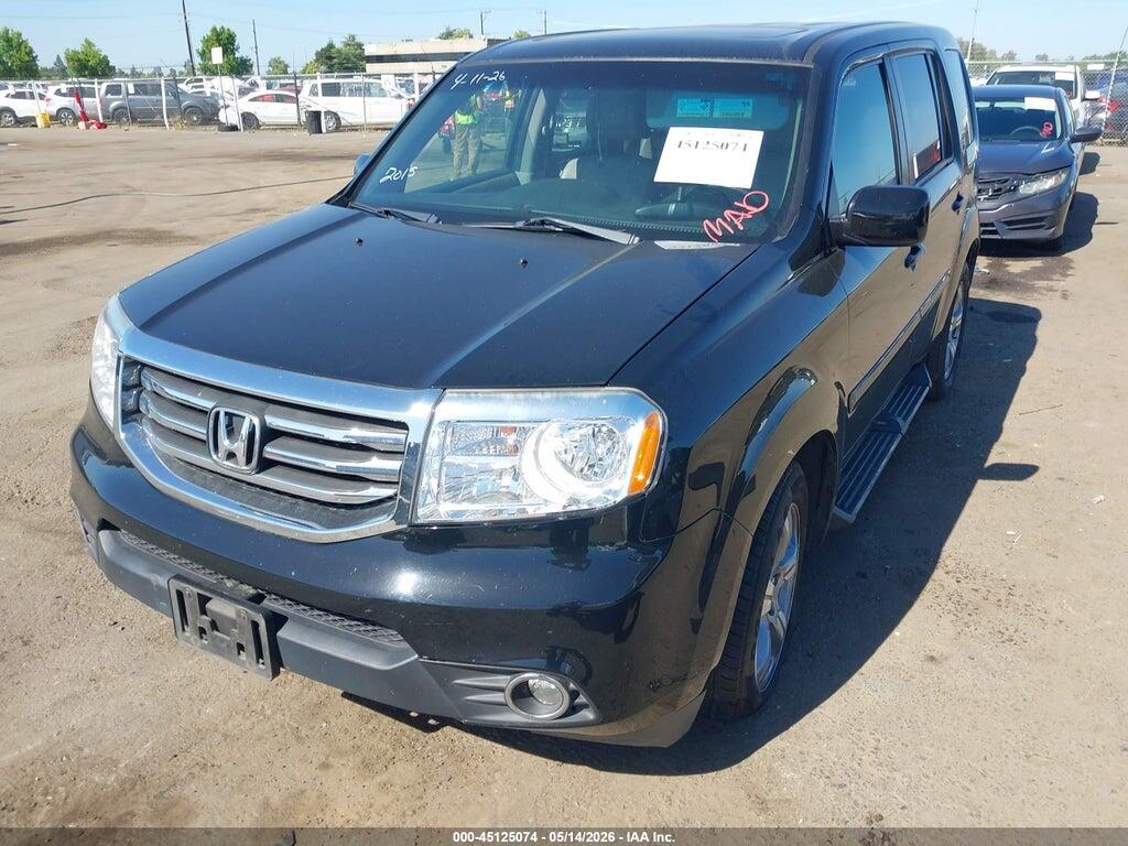 5FNYF3H50FB015806 2015 HONDA PILOT photo no. 2