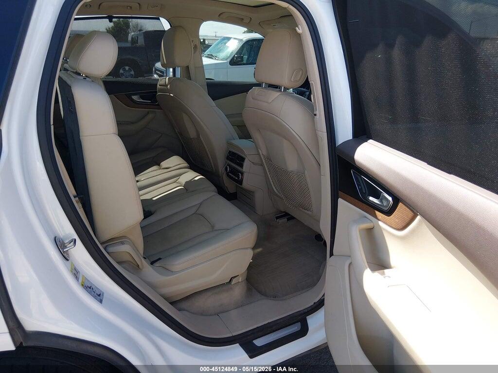 WA1LAAF77HD018319 2017 AUDI Q7 photo no. 8